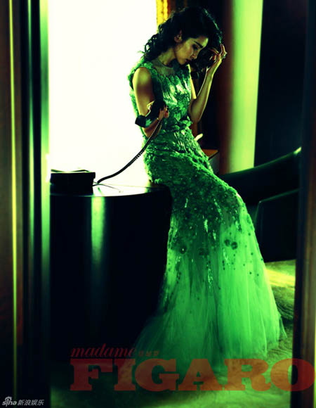 L&yacute; Băng Băng